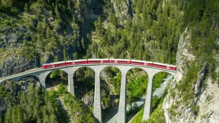panoramic trains in Switzerland
